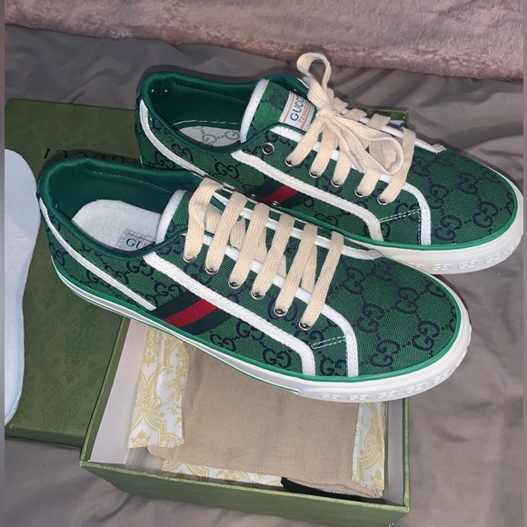 Gucci Other - Men’s Gucci Sneakers SIZE 10 US